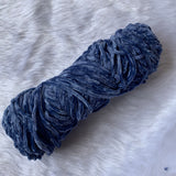 Thin Velvet yarn - Silver Blue